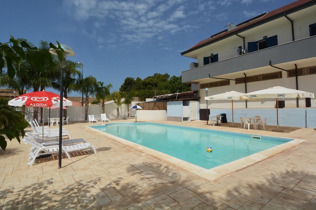 B&B La Castellana Marina di Ragusa Extérieur photo