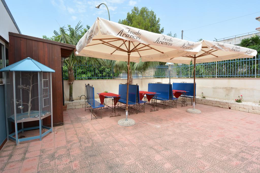 B&B La Castellana Marina di Ragusa Extérieur photo